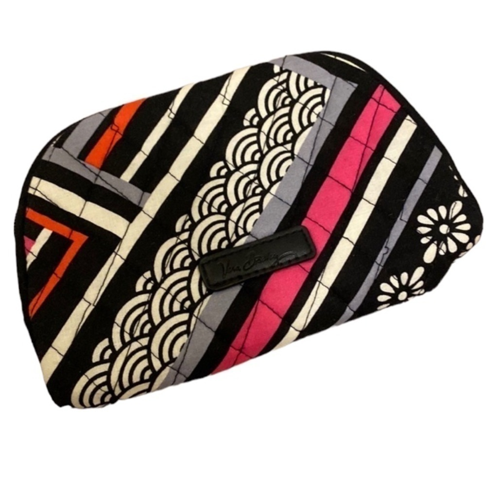 Vera Bradley cosmetics posted. New. No tags